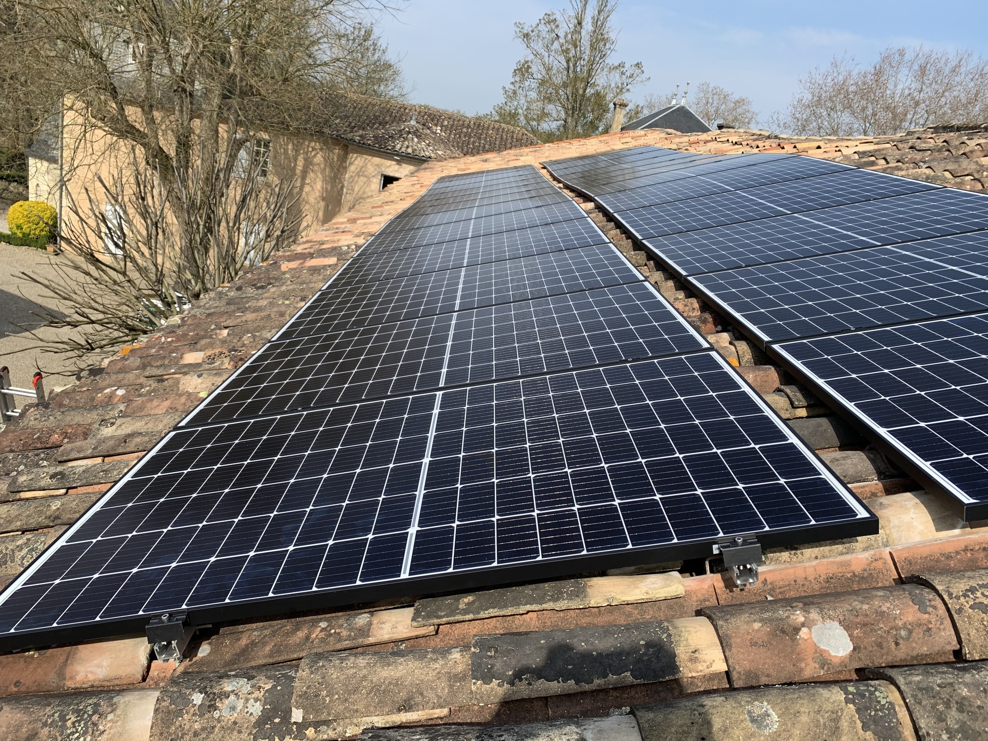 pose de panneaux photovoltaïques dans les Landes
